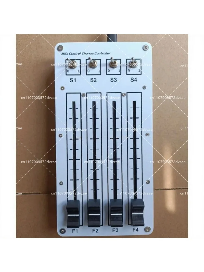 Contrôleur MIDI USB à 4 canaux - Audio Music Software avis et prix